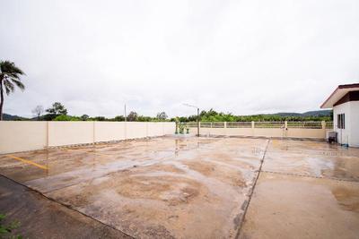 1047 Ek Residence Banchang City