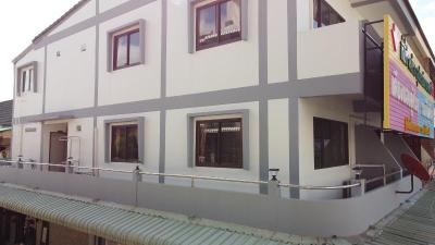 75377 Check In House