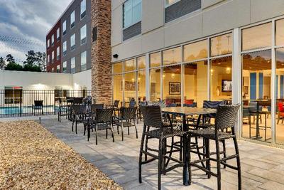Holiday Inn Express and Suites Dawsonville