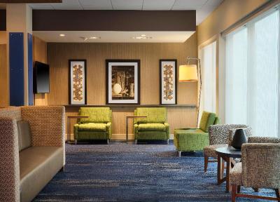 Holiday Inn Express & Suites Lockport