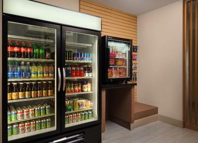 Holiday Inn Express & Suites Lockport
