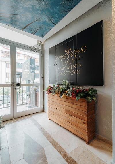 Umut Apartments