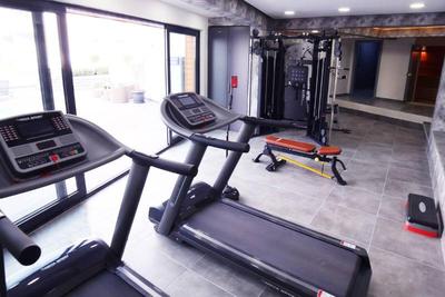 Green Hills Suites