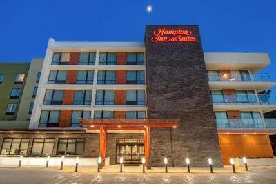 Hampton Inn & Suites Sunnyvale/Silicon Valley, CA