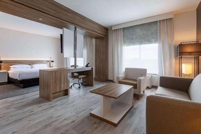 Wyndham Garden Orlando Airport