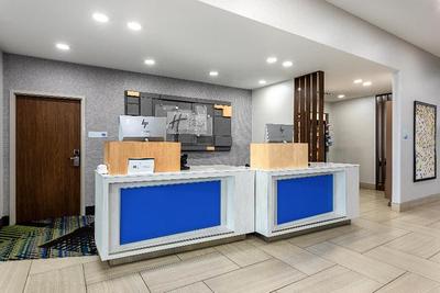 Holiday Inn Express & Suites Miramar