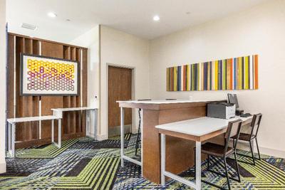 Holiday Inn Express & Sts San Jose Silicon Valley