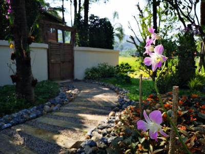 Royal Train Garden Resort by ZUZU