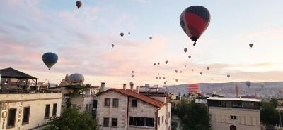 Balloon Cave Hotel