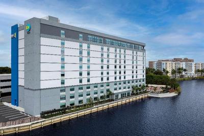 Home2Suites by Hilton Miami Airport S. Blue Lagoon