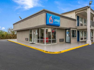 Motel 6 Tupelo MS - Downtown