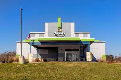 Quality Inn & Suites Elgin