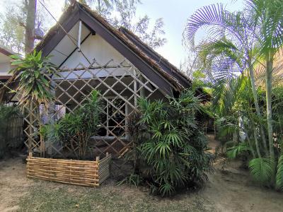 Bambie Boutique Home & Resort by ZUZU