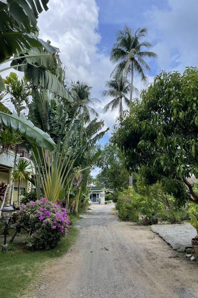 Sea Breeze Bungalow by ZUZU