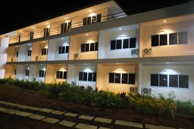 Be Fine Sabuy Hotel and Resort by ZUZU