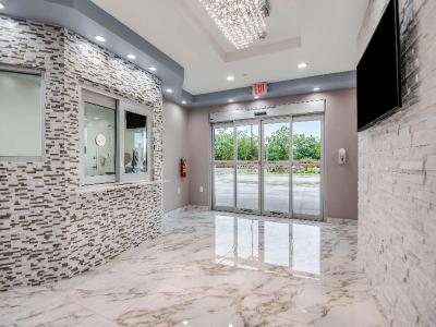 Americas Best Value Inn & Suites Houston At Hwy 6