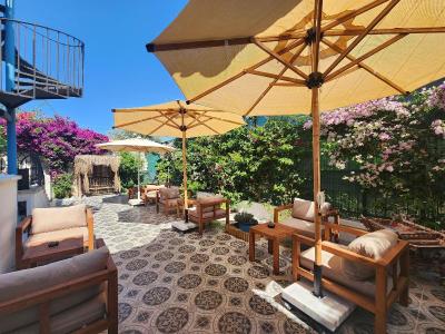 Tarcin Alacati Otel - Adults Only