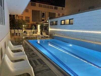 Opera Suites