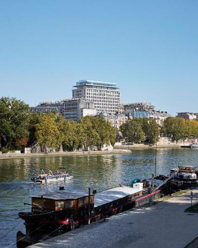 SO/ Paris