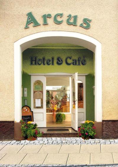 Arcus Hotel