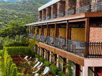 Assos Longevity Hotel