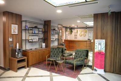 Ferman Apart Hotel
