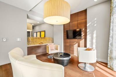 Kasa Dallas Love Field-Medical District Apts