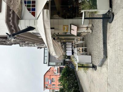Port Hotel