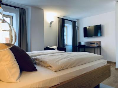 Stadthotel Kachelofen