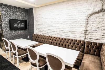Lazz City Hotel