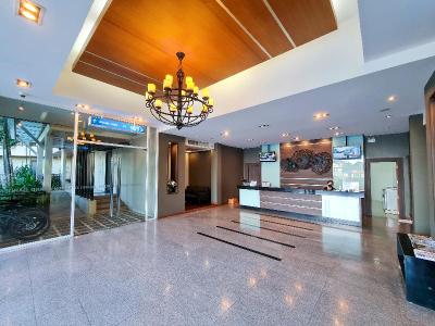 Grand Garden Hotel & Residence