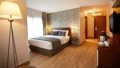 Mira Otel