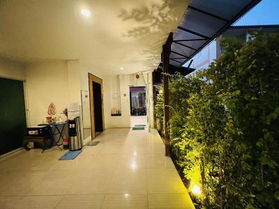 INN Kham Apartment by ZUZU