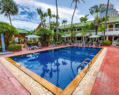 The Expat Hotel