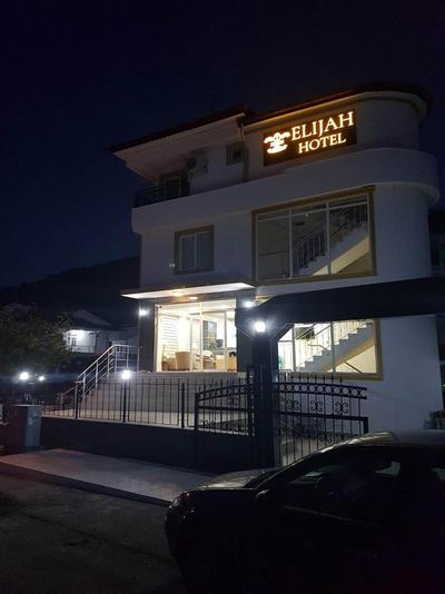 Elijah Hotel
