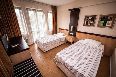 Bezay Hotel