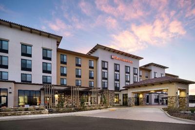 Hilton Garden Inn Visalia
