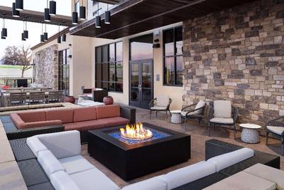 Hilton Garden Inn Visalia