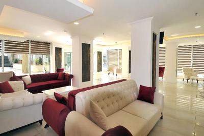 UK Blue Coast Hotel
