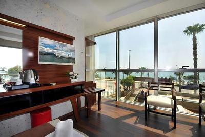 UK Blue Coast Hotel