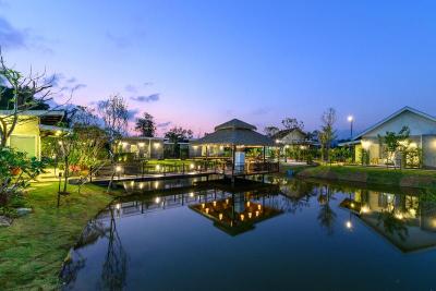 Loftpical Resort by ZUZU