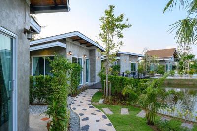 Loftpical Resort by ZUZU