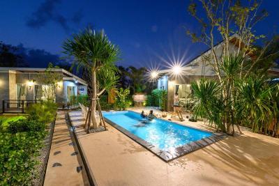 Loftpical Resort by ZUZU