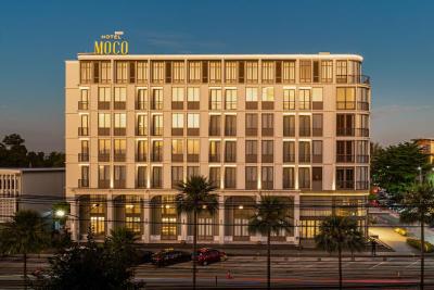 Hotel Moco