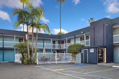 Hotel H-Wood