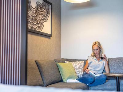 Hyatt House The Woodlands / Shenandoah