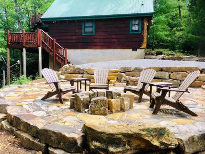 Secluded Escape - One Bedroom Cabin