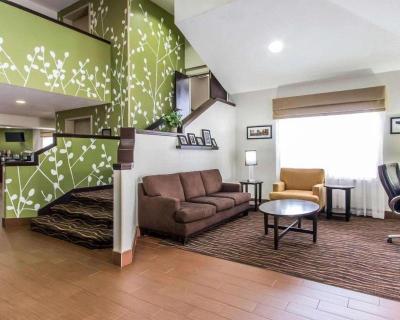 The Douillet by Demeure Hotels