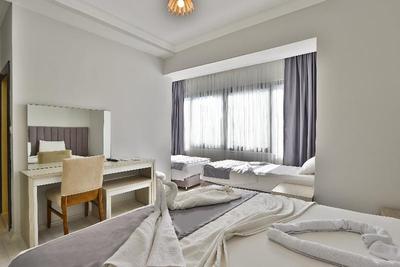 Side Gunes Hotel