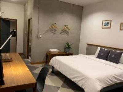 Baan Chiang Bed Lampang by ZUZU